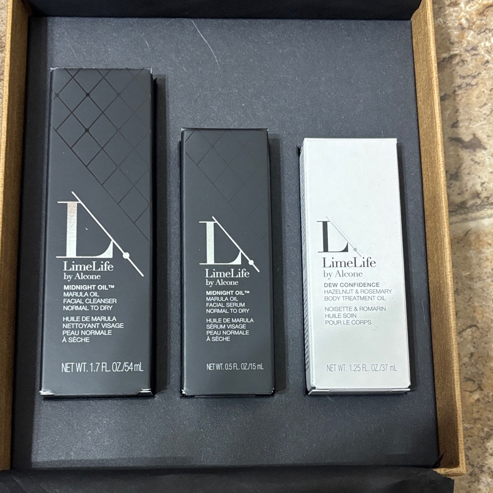 LimeLife 

Midnight oil facial cleanser 
Midnight oil
Dew confidence